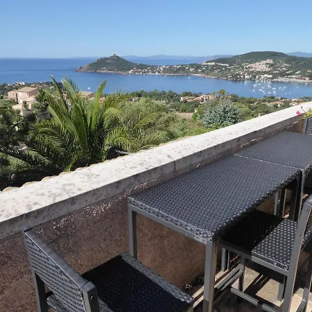 Dom wakacyjny Maison Beau Soleil Saint-Raphaël